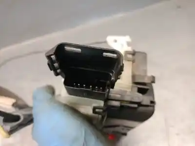 Peça sobressalente para automóvel em segunda mão fechadura da porta traseira esquerda por citroen c-elysee (dd_) 1.2 vti 82 referências oem iam 9819026680  