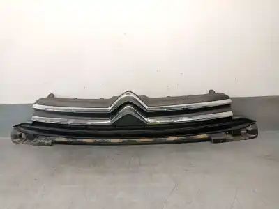 Tweedehands auto-onderdeel voorgrill voor citroen c-elysee (dd_) 1.2 vti 82 oem iam-referenties 9816045880