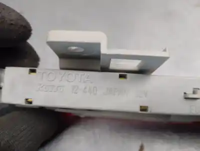 Peça sobressalente para automóvel em segunda mão farolim de travão central por toyota corolla compact (_e11_) 1.4 (zze111_) referências oem iam 8157012320  8157012320