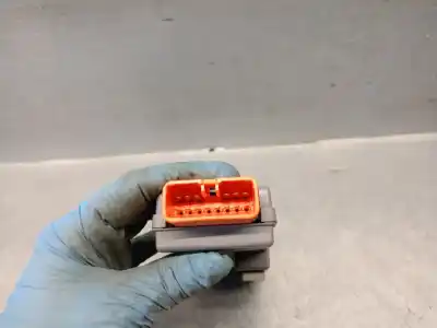 Peça sobressalente para automóvel em segunda mão caixa de fusíveis e relés por toyota corolla compact (_e11_) 1.4 (zze111_) referências oem iam 8264112150  