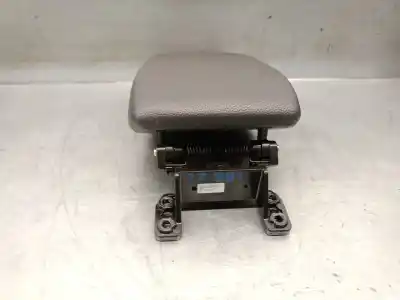 Автозапчасти б/у центральный подлокотник за hyundai i20 ii (gb, ib) 1.2 ссылки oem iam 84660c8000try  84660c8000try