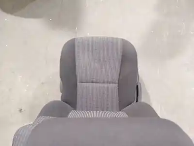 Recambio de automóvil de segunda mano de asiento delantero derecho para toyota avensis ranchera familiar (_t27_) 2.0 d-4d (adt270_) referencias oem iam 7107105890c0  7107105890c0