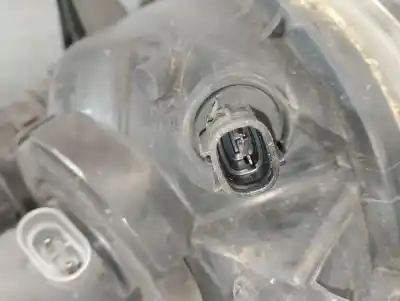 Peça sobressalente para automóvel em segunda mão farol / farolim esquerdo por toyota corolla compact (_e11_) 1.4 (zze111_) referências oem iam 811501e410  811501e410