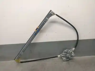 Recambio de automóvil de segunda mano de ELEVALUNAS DELANTERO DERECHO para RENAULT CLIO II (BB_, CB_)  referencias OEM IAM 7703033159  7703033159