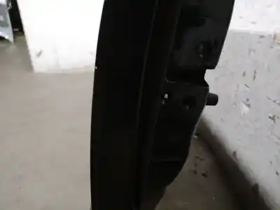 Second-hand car spare part left front door for toyota corolla (_e12_) 1.6 vvt-i (zze121_) oem iam references 6700202171  6700202171