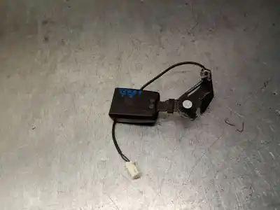Recambio de automóvil de segunda mano de enganche cinturon para peugeot 308 sw ii (lc_, lj_, lr_, lx_, l4_) 2.0 bluehdi 150 referencias oem iam 98002028xx  98002028xx