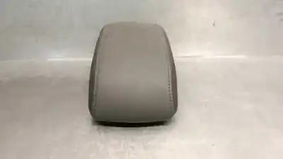 Pezzo di ricambio per auto di seconda mano bracciolo centrale per citroen c4 cactus 1.5 bluehdi 100 riferimenti oem iam 16351320zd  16351320zd