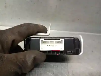 Peça sobressalente para automóvel em segunda mão módulo eletrônico por kia rio iv (yb, sc, fb) 1.0 t-gdi 100 referências oem iam 95300h800  95300h800