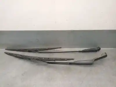 Автозапчасти б/у РЫЧАГ СТЕКЛООЧИСТИТЕЛЯ ПЕРЕДНИЙ ПРАВЫЙ за RENAULT CLIO II (BB_, CB_)  ссылки OEM IAM 8200071212  288864383R