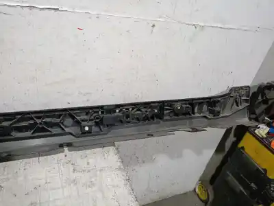 Автозапчастина б/у бічна сподниця для bmw 5 (g30, f90) 520 d посилання на oem iam 51777475604  51777475604
