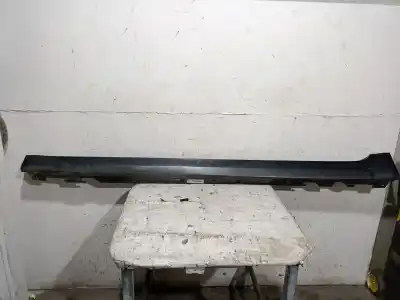 Second-hand car spare part side skirt for bmw 5 (g30, f90) 520 d oem iam references 51777475603