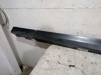 İkinci el araba yedek parçası yan etek için bmw 5 (g30, f90) 520 d oem iam referansları 51777475603  51777475603