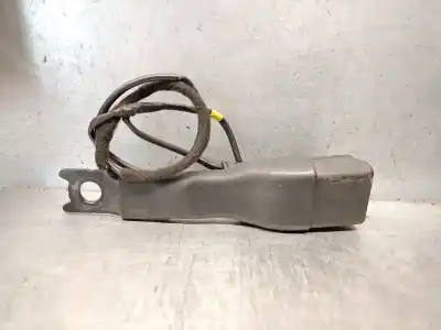 Recambio de automóvil de segunda mano de enganche cinturon delantero derecho para peugeot 108 1.0 vti 72 referencias oem iam b0009143zd
