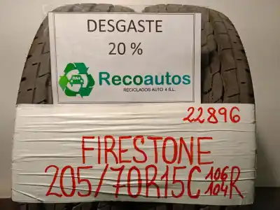 Recambio de automóvil de segunda mano de NEUMATICO/S para CITROEN JUMPER FURGÓN (244) 2.2 HDI referencias OEM IAM 20570R15C106-104R  