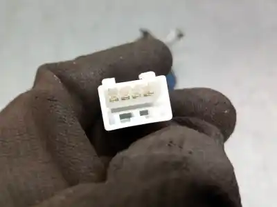 Peça sobressalente para automóvel em segunda mão chicote / encaixe cinto segurança por kia rio iv (yb, sc, fb) 1.0 t-gdi 100 referências oem iam 898b0h8200wk  898b0h8200wk