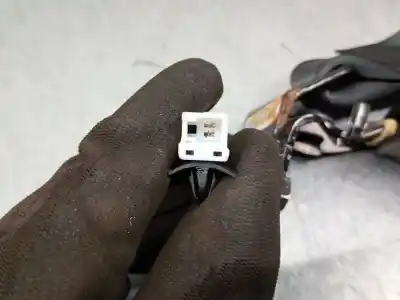 Peça sobressalente para automóvel em segunda mão chicote / encaixe cinto segurança por kia rio iv (yb, sc, fb) 1.0 t-gdi 100 referências oem iam 898j0h8200wk  898j0h8200wk
