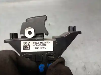 Автозапчасти б/у управление задними правыми стеклами за kia rio iv (yb, sc, fb) 1.0 t-gdi 100 ссылки oem iam 93590h8000wk  935801w010
