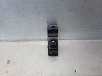 Peça sobressalente para automóvel em segunda mão botão / interruptor elevador vidro traseiro esquerdo por kia rio iv (yb, sc, fb) 1.0 t-gdi 100 referências oem iam 93580h8000wk