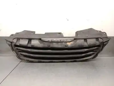 Автозапчастина б/у передня решіта для peugeot 108 1.0 vti 72 посилання на oem iam 531140h020