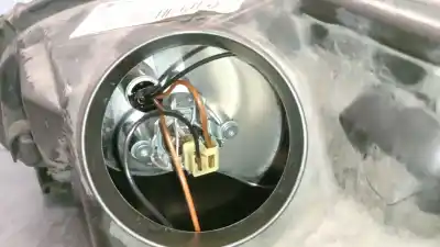 Автозапчасти б/у правая фара за ford c-max (dm2) 1.8 tdci ссылки oem iam 7m5113w029ac  1707464