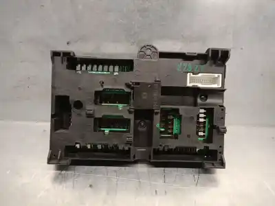 Автозапчасти б/у блок реле/предохранителей за bmw 5 (g30, f90) 520 d ссылки oem iam 61356992956 55892110 helbako 61356992956
