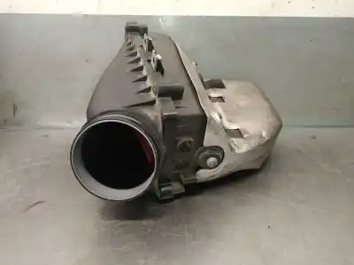 Автозапчасти б/у поддержка воздушного фильтра за audi a4 b8 avant (8k5) rs4 quattro ссылки oem iam 8t0133835b  8t0133835b