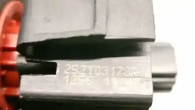 Peça sobressalente para automóvel em segunda mão interruptor 4 piscas - emergência por smart forfour eq (451) electric drive / eq (451) referências oem iam 252103178r e31601 valeo 