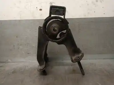 Second-hand car spare part engine support for toyota corolla (_e12_) 1.6 vvt-i (zze121_) oem iam references 123710d090  123710d090