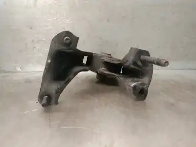 Second-hand car spare part engine support for toyota corolla (_e12_) 1.6 vvt-i (zze121_) oem iam references 123710d090  123710d090