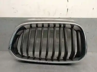 Автозапчастина б/у передня решіта для bmw 1 (f20) 118 d посилання на oem iam 51712357461