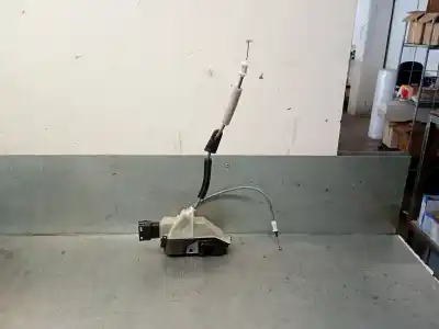 Pezzo di ricambio per auto di seconda mano serratura porta anteriore destra per opel corsa f 1.2 (68) riferimenti oem iam psa444121