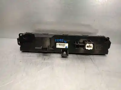 Pièce détachée automobile d'occasion écran multifonctions pour mazda 6 hatchback (gh) 2.2 mzr-cd (gh10) références oem iam gaa9611j0  