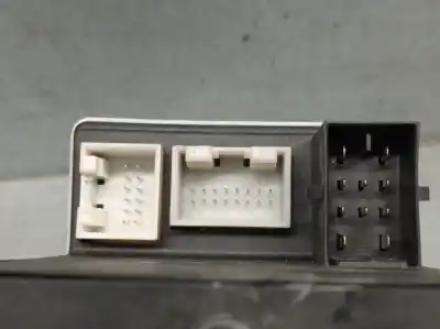 Peça sobressalente para automóvel em segunda mão módulo electrónico do fecho central por audi a4 b5 avant (8d5) 1.9 tdi referências oem iam 8l0862257k  