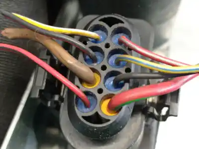 Second-hand car spare part driver left window regulator for audi a4 b5 avant (8d5) 1.9 tdi oem iam references 113846113 05071902 8d0837462