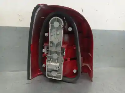 Автозапчасти б/у правый задний фонарь за audi a4 b5 avant (8d5) 1.9 tdi ссылки oem iam 8d9945257  8d9945112