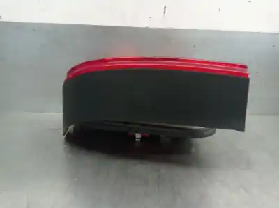 Автозапчасти б/у правый задний фонарь за audi a4 b5 avant (8d5) 1.9 tdi ссылки oem iam 8d9945257  8d9945112