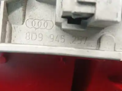 Peça sobressalente para automóvel em segunda mão farolim traseiro direito por audi a4 b5 avant (8d5) 1.9 tdi referências oem iam 8d9945257  8d9945112
