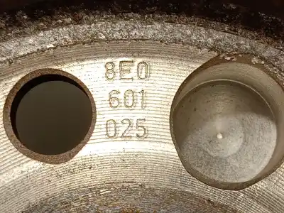 Pezzo di ricambio per auto di seconda mano cerchione in lega per audi a4 b6 (8e2) 1.9 tdi riferimenti oem iam 8e0601025  r157jx15h2et39