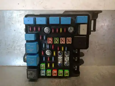 Peça sobressalente para automóvel em segunda mão Caixa De Fusíveis E Relés por KIA PRO CEE'D (ED) 2.0 CRDI 140 Referências OEM IAM 919501H030  919501H030