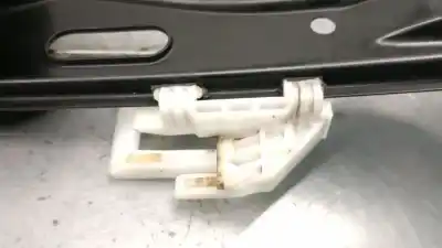 Автозапчасти б/у регулятор стекла переднего правого за bmw 1 (f20) 116 d ссылки oem iam 7242562  51337281882