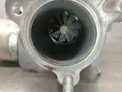 Peça sobressalente para automóvel em segunda mão turbocompresor por mazda 6 hatchback (gh) 2.2 mzr-cd (gh10) referências oem iam r2aa13700d  r2aa13700d