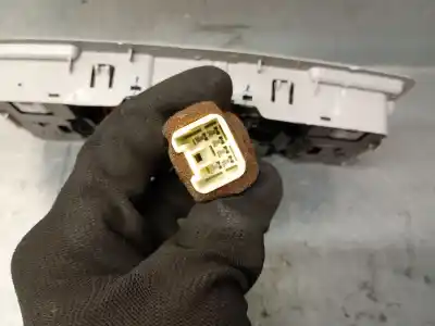 Second-hand car spare part interior light for mazda 6 hatchback (gg) 2.3 (gg3s) oem iam references gj6r69970a77  gj6r69970a77