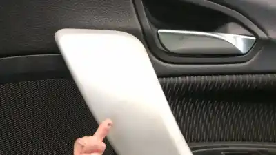 Автозапчастина б/у обработка передніх правіх дверей для bmw 1 (f20) 116 d посилання на oem iam 7274502  51417274500