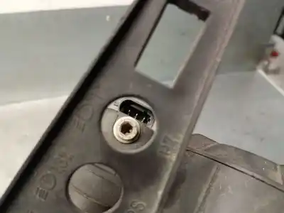 Second-hand car spare part left headlight for renault modus / grand modus (f/jp0_) 1.4 (jp01, jp0j) oem iam references 8200301829  7701058174