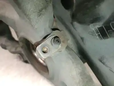Second-hand car spare part front left knuckle for mazda 6 hatchback (gh) 2.2 mzr-cd (gh10) oem iam references gam633031  gam633031