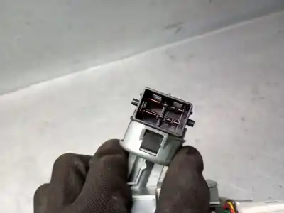 Second-hand car spare part ignition switch for mazda 5 (cr19) 2.0 cd (cr19) oem iam references c24366938  bp4k66151b