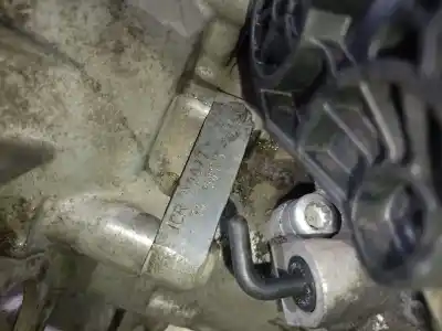 Second-hand car spare part gearbox for audi a3 (8p1) 1.9 tdi oem iam references jcr 145813 0a4300045