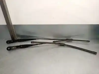 Pezzo di ricambio per auto di seconda mano braccio tergicristallo anteriore destro per bmw x1 (u11) sdrive 18 d riferimenti oem iam 9478856