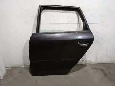Recambio de automóvil de segunda mano de PUERTA TRASERA IZQUIERDA para AUDI A3 (8P1)  referencias OEM IAM 8P4833051A  8P4833051A