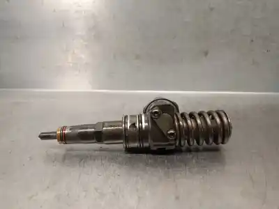 Second-hand car spare part injector for audi a3 (8p1) 1.9 tdi oem iam references 038130073ag 0414720215 bosch 